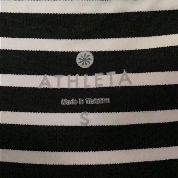 Athleta Chaturanga (Chat) Capri - Picture 3 of 3